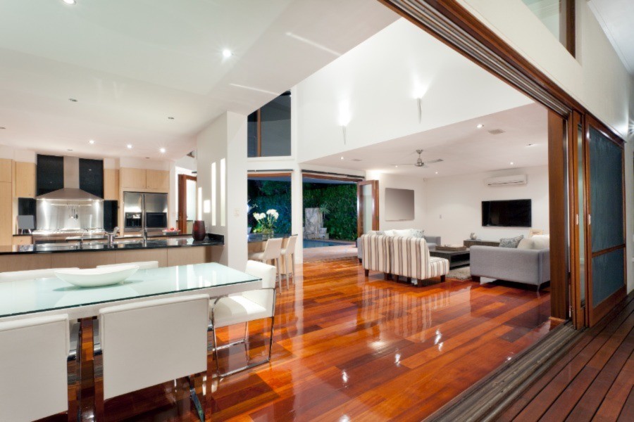 4-ways-to-enjoy-your-outdoor-space-with-whole-home-audi_20220715-205758_1